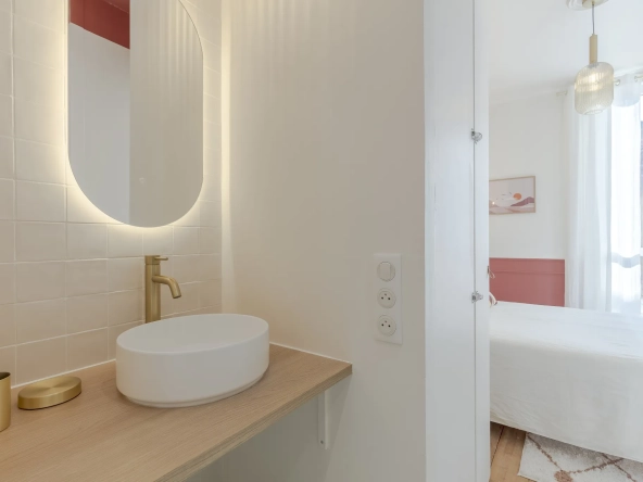 Superbe appartement avec grande terrasse à Bordeaux dans le quartier des Chartrons 