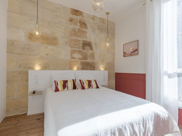 Superbe appartement avec grande terrasse à Bordeaux dans le quartier des Chartrons 