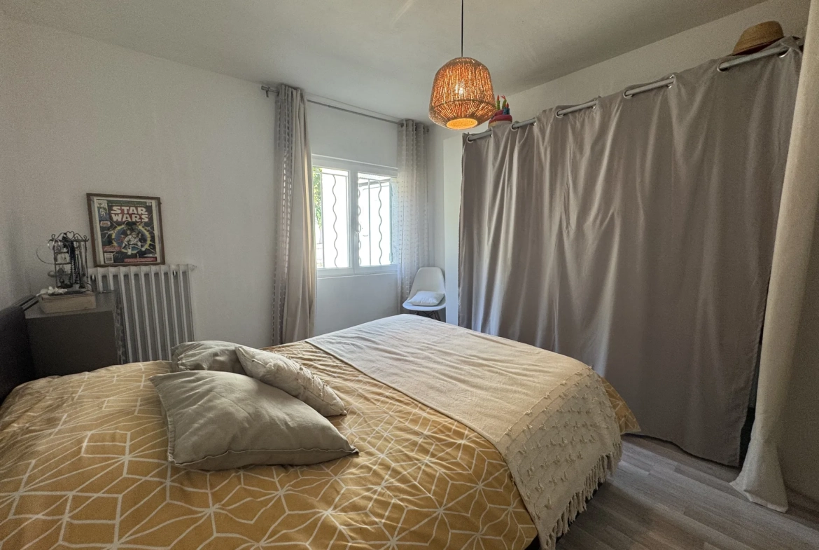 Maison rénovée avec cour à Nîmes Puech du Teil – 80 m², 2 chambres 