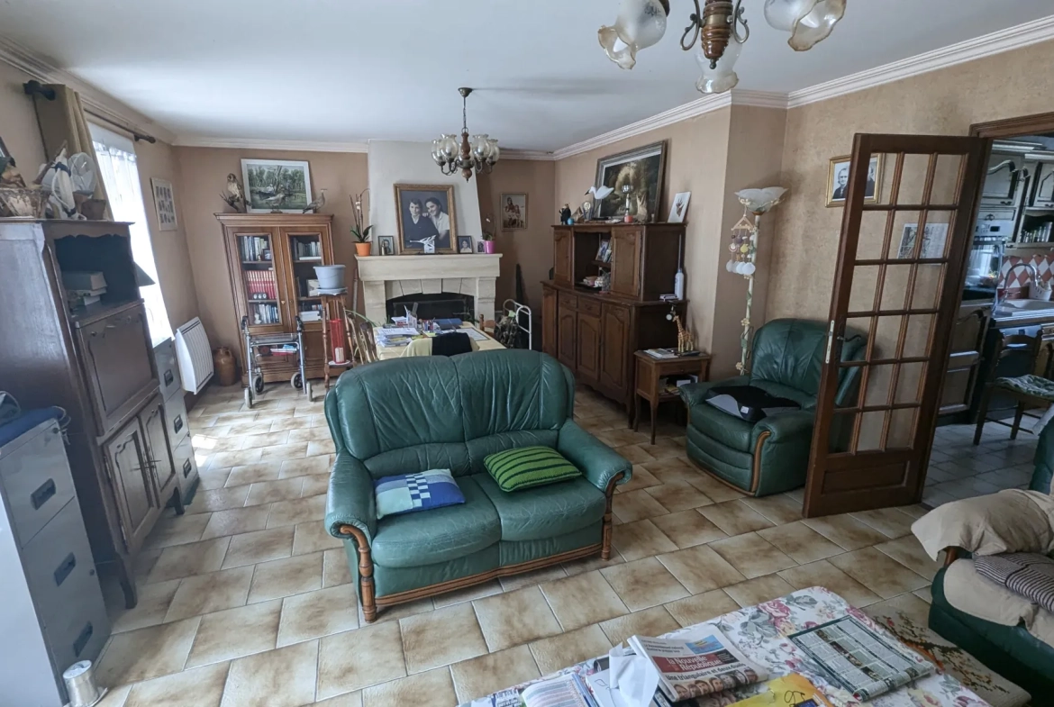 Maison de plain-pied à Magne avec jardin arboré et garage - 3 chambres 