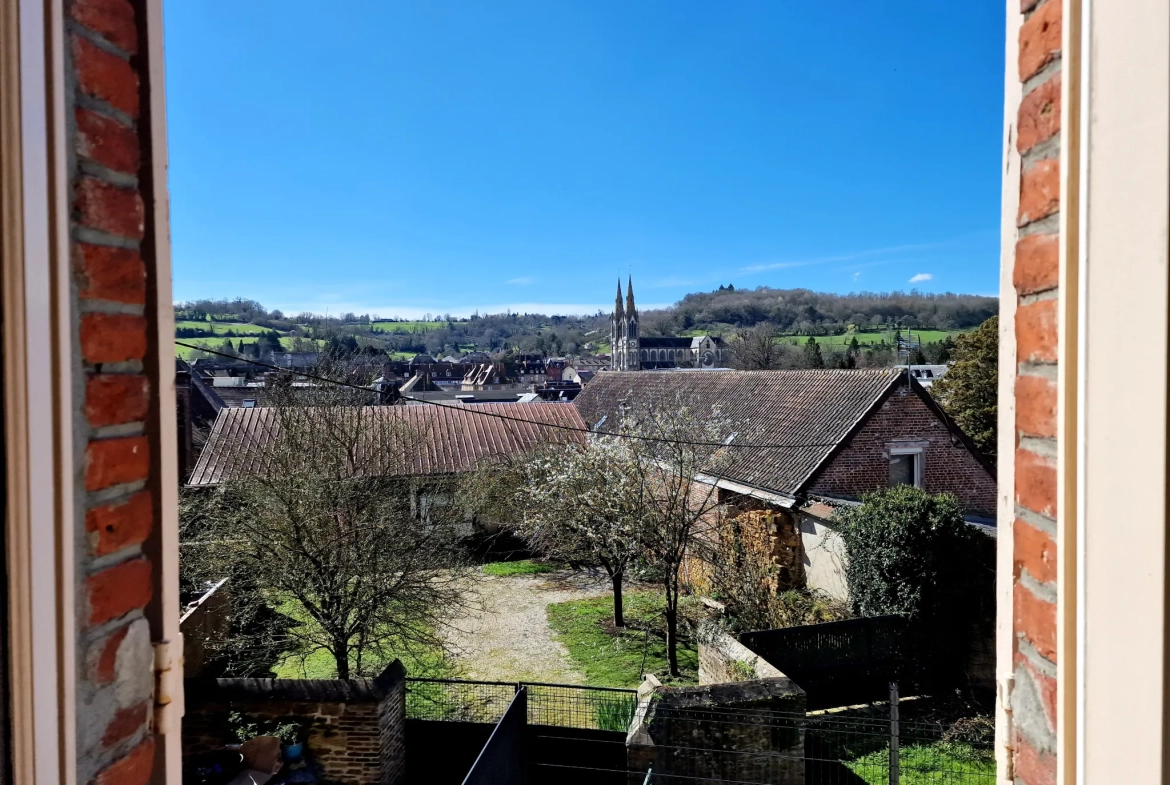 Charmante maison en briques avec potentiel d’agrandissement à Vimoutiers 