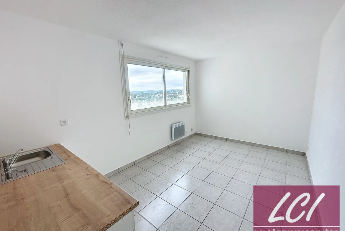 Studio à vendre avec vue dégagée sur le Bassin à Arcachon 