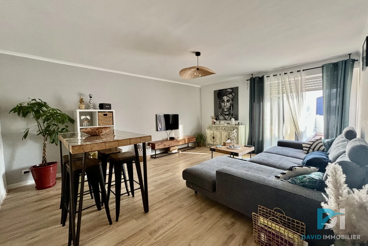 Appartement rénové de 86m² avec deux terrasses à Agde 