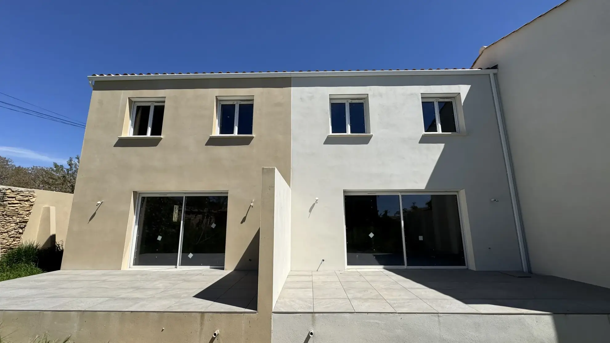 Maison neuve RT2012 de 83 m² avec garage et terrasse à Bezouce 
