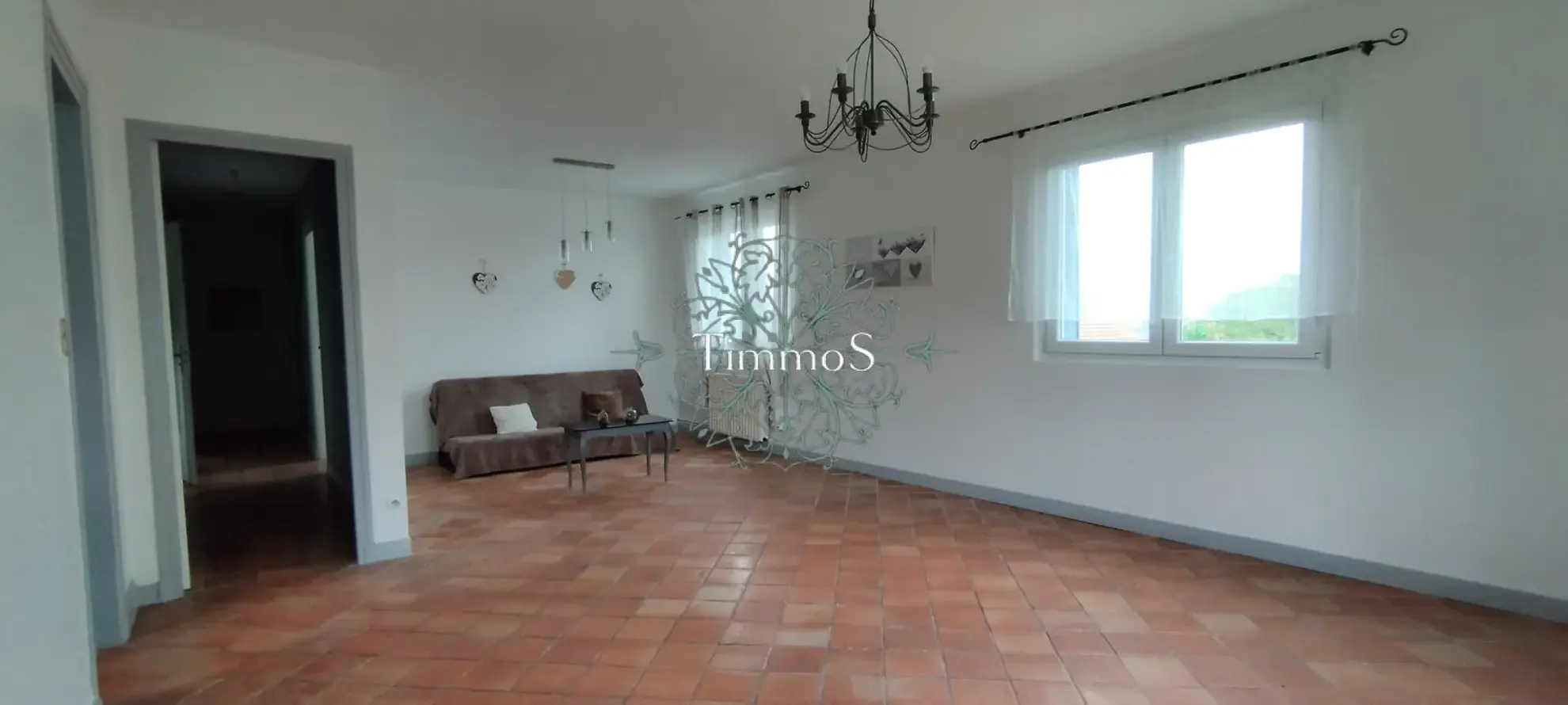 Achat maison indépendante de 129 m² à Mouy avec jardin et garage 