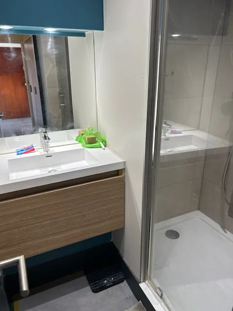 Appartement lumineux avec balcon, cave et garage à Rantigny 