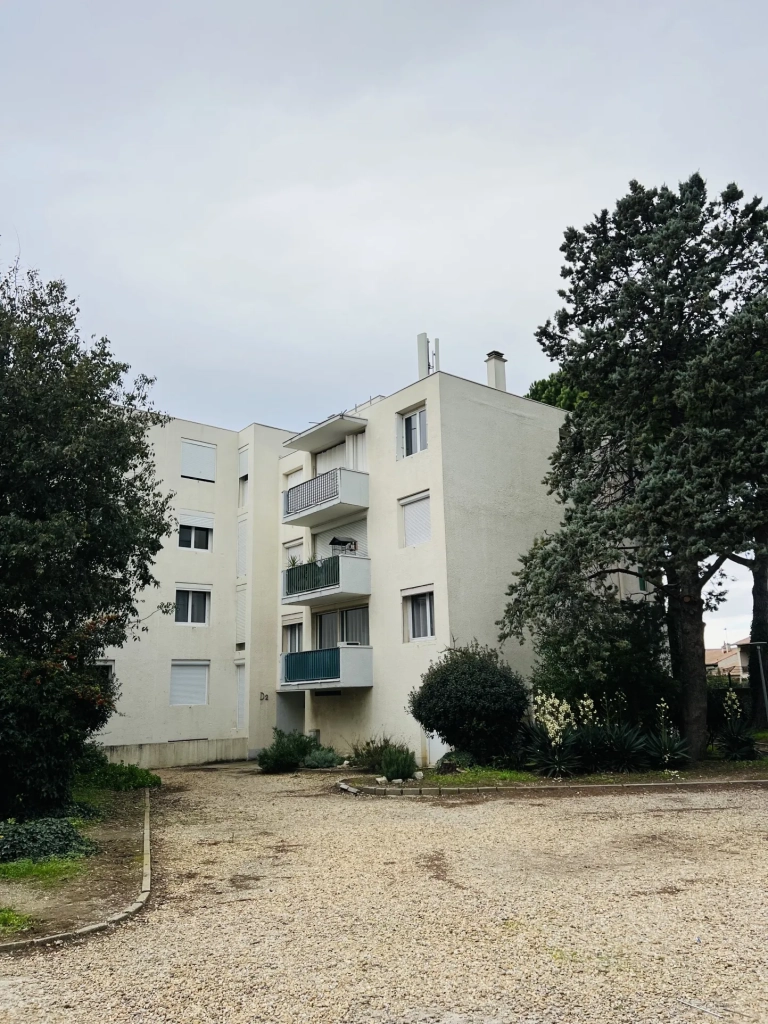 Appartement de 70m² Type 3 à Lunel - Investissement Rentable