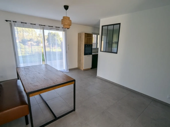 Maison neuve de plain-pied à Magne - 3 chambres avec garage et vue nature 