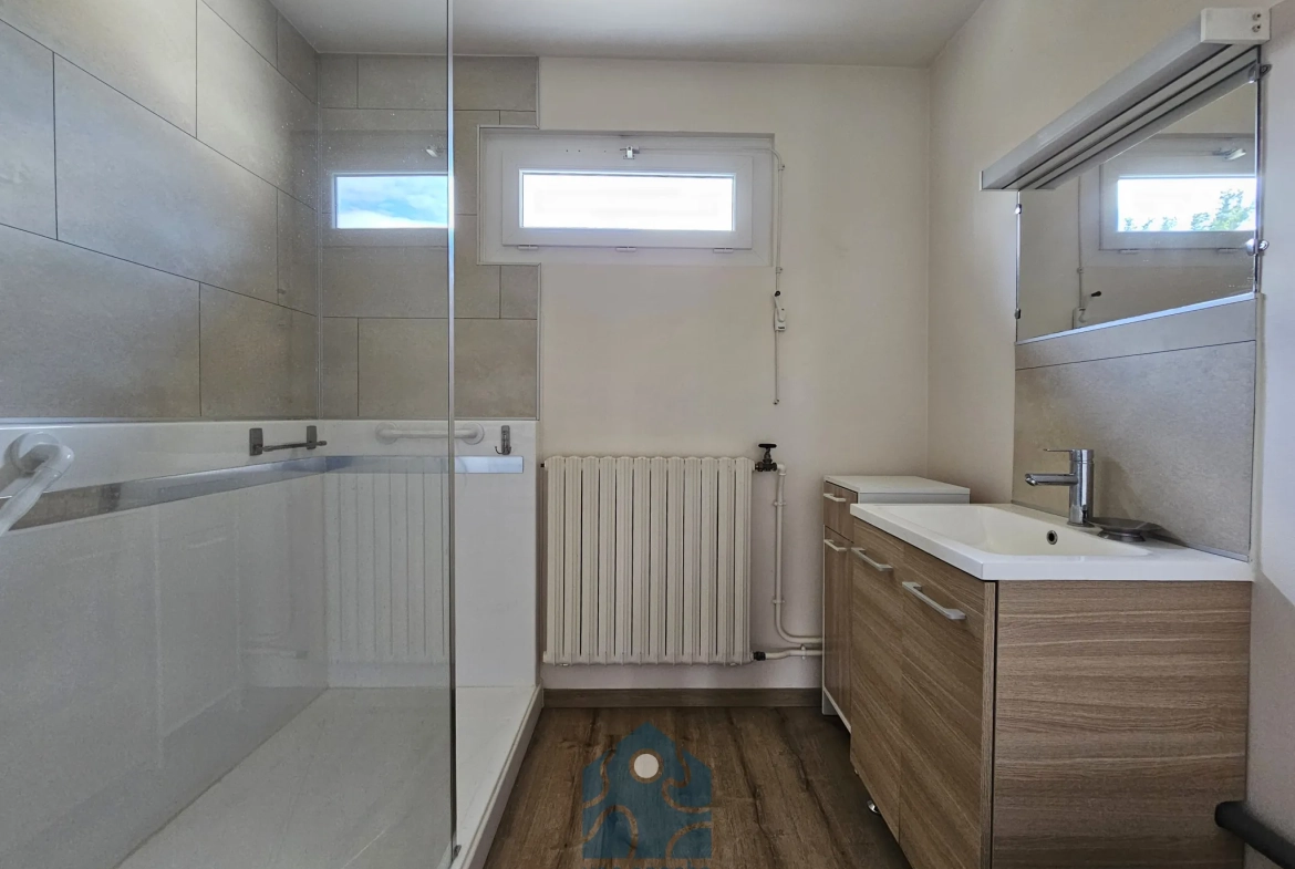 Maison 4 pièces avec garage, sous-sol et jardin à Riom 