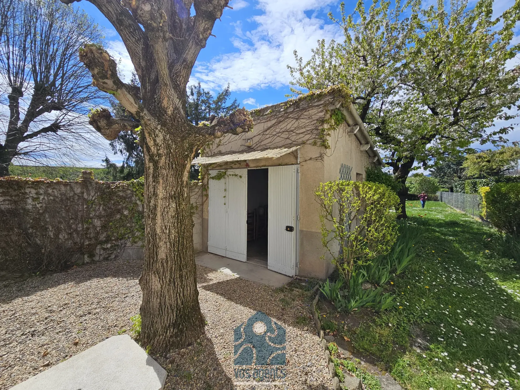 Maison 4 pièces avec garage, sous-sol et jardin à Riom 