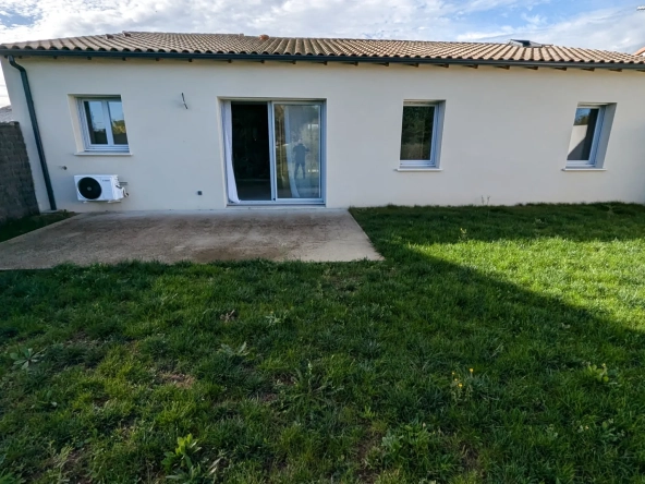 Maison neuve de plain-pied à Magne - 3 chambres avec garage et vue nature 