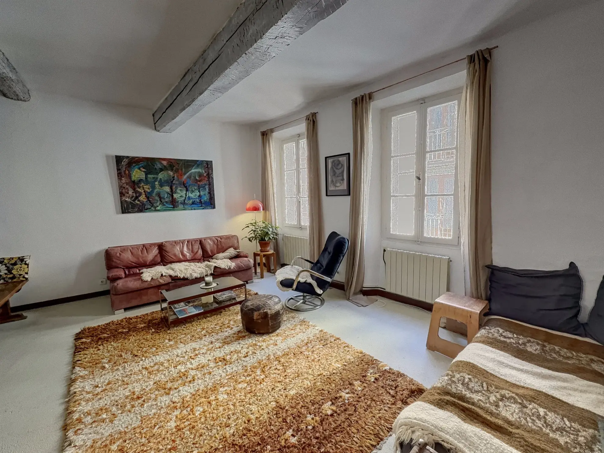 Maison de village à Céret avec garage, terrasse et potentiel de rénovation 
