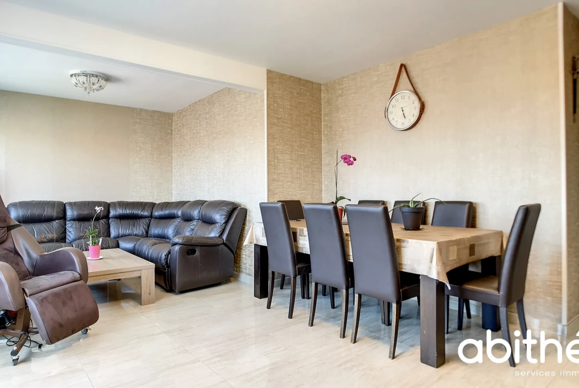 Charmant appartement T4 de 71 m² à Troyes proche centre 