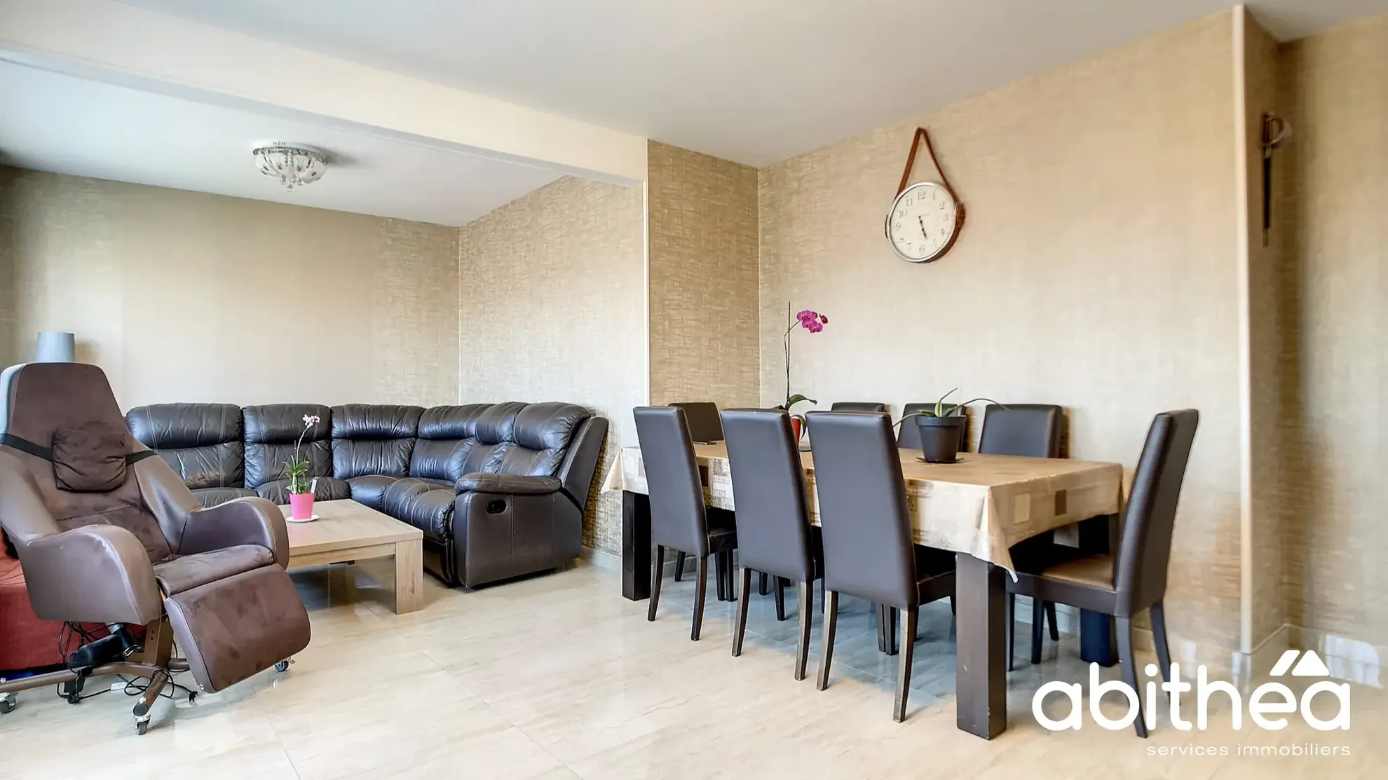 Charmant appartement T4 de 71 m² à Troyes proche centre 