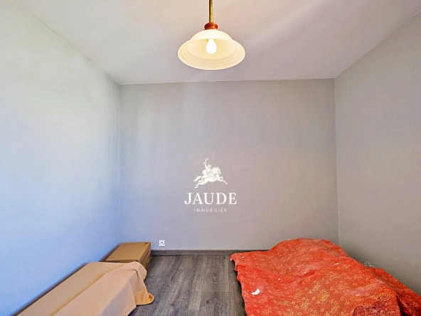 Appartement lumineux de 79 m² avec garage et balcons à Clermont-Ferrand 