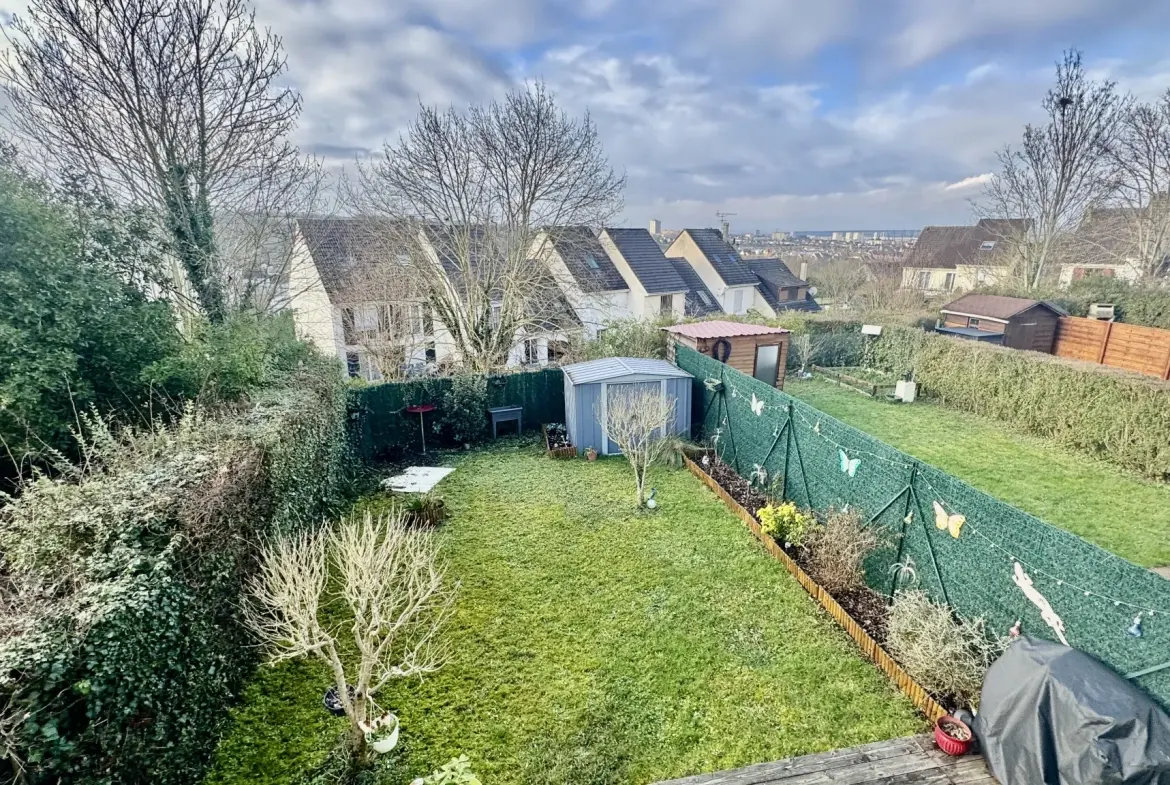 Belle maison de 100 m² avec jardin à Mantes la Ville – Proche A13 et écoles 