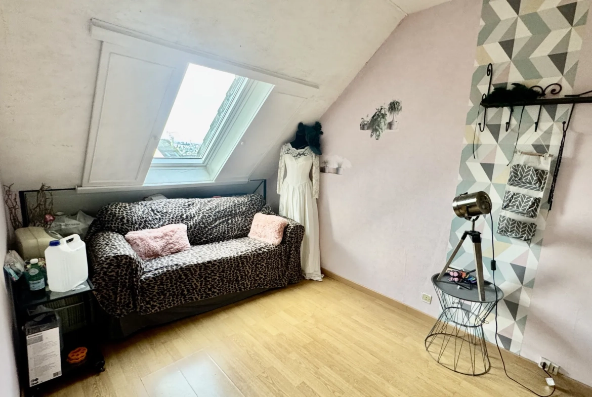 Belle maison de 100 m² avec jardin à Mantes la Ville – Proche A13 et écoles 