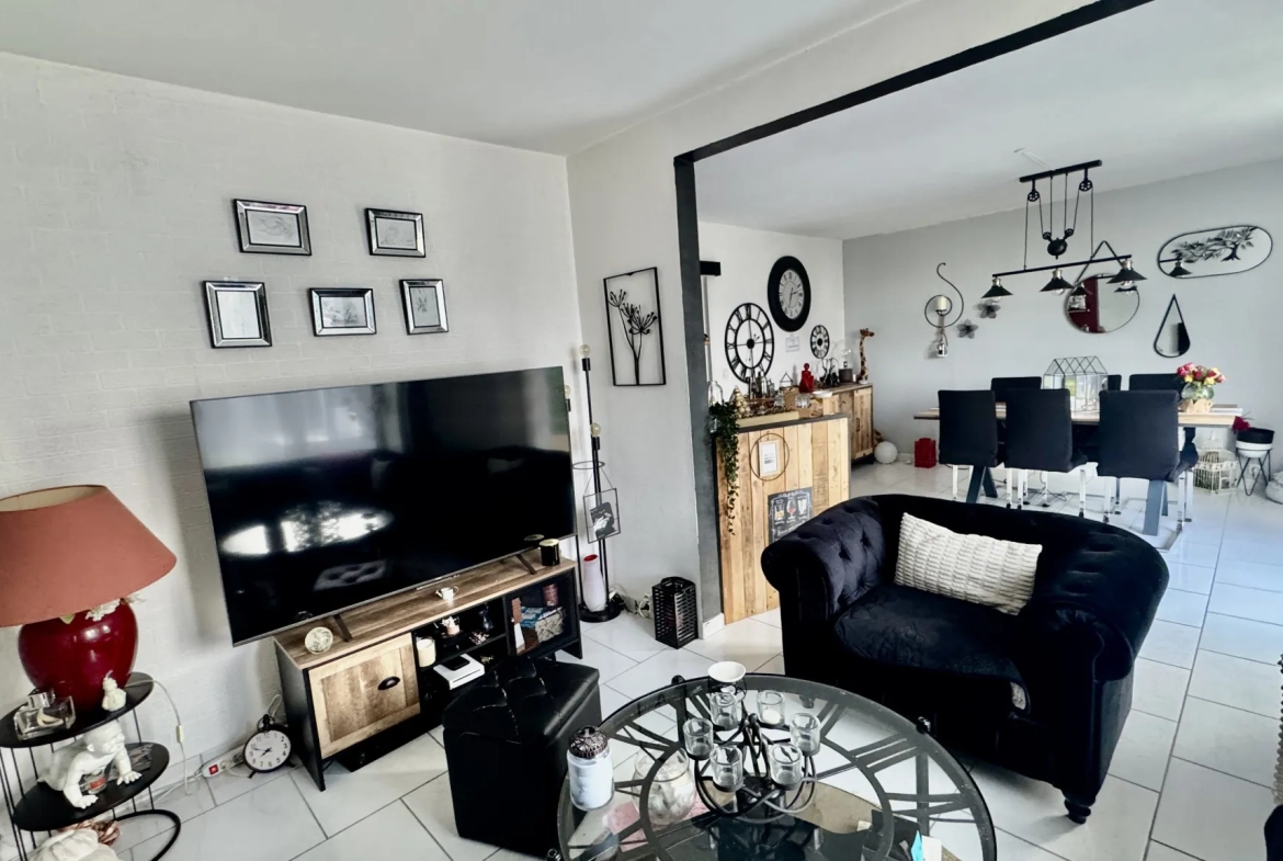 Belle maison de 100 m² avec jardin à Mantes la Ville – Proche A13 et écoles 
