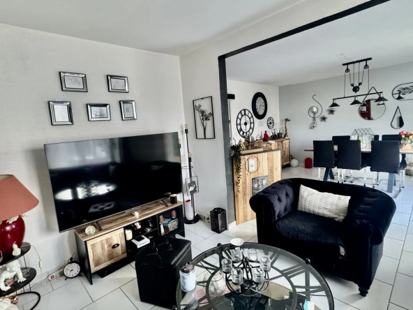 Belle maison de 100 m² avec jardin à Mantes la Ville – Proche A13 et écoles 