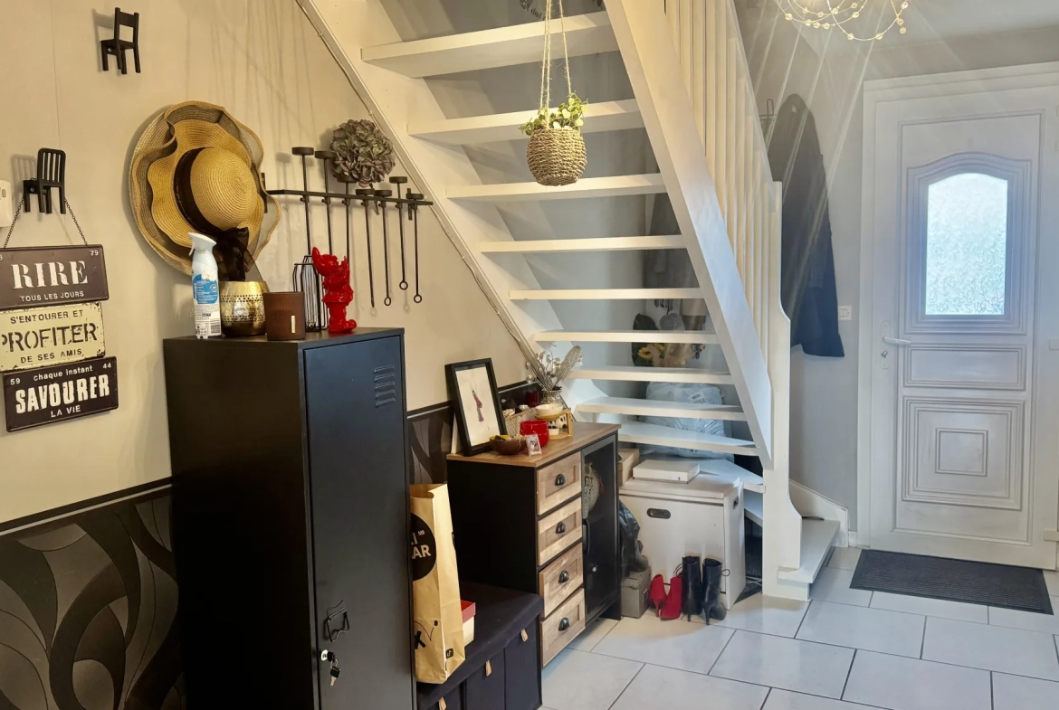Belle maison de 100 m² avec jardin à Mantes la Ville – Proche A13 et écoles 