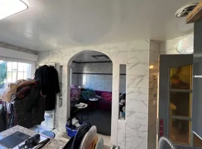 Maison à vendre à Feurs de 82m² avec 3 chambres, garage et piscine à prix abordable 