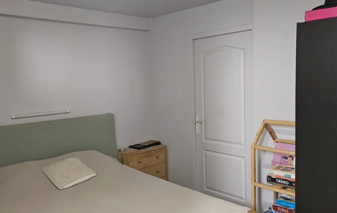 Appartements T2 à rénover de 41 m² à Les Pavillons-sous-bois 