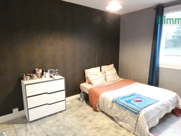 Appartement T3 lumineux avec garage et balcon à Aurillac secteur Saint Joseph 