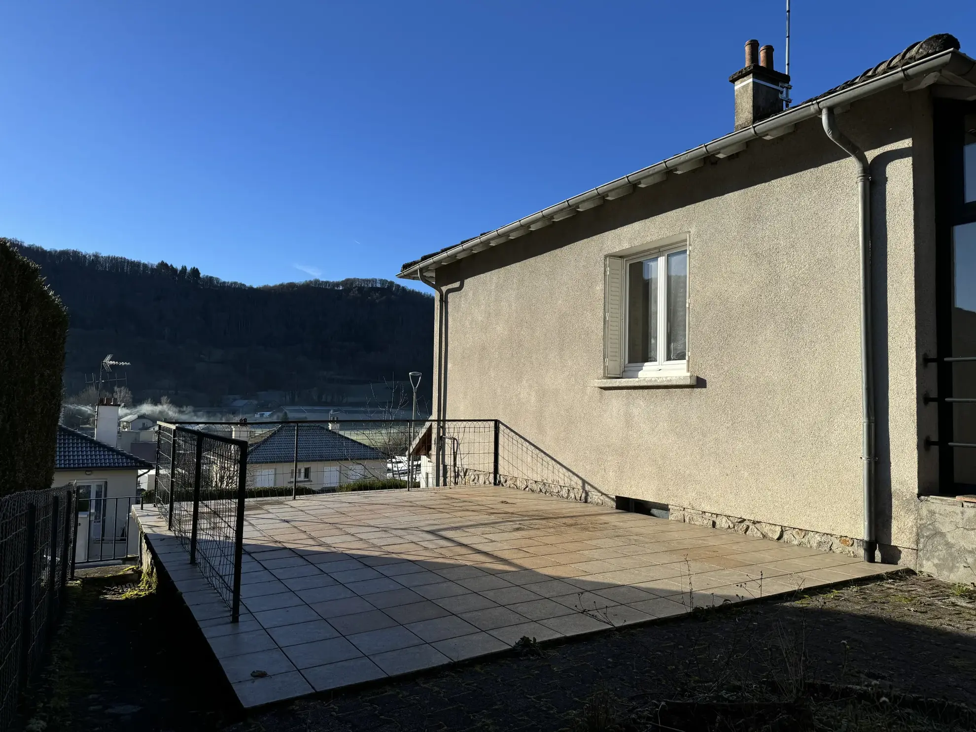 Achat maison à Marmanhac - 127 m² avec véranda, terrasse sud 