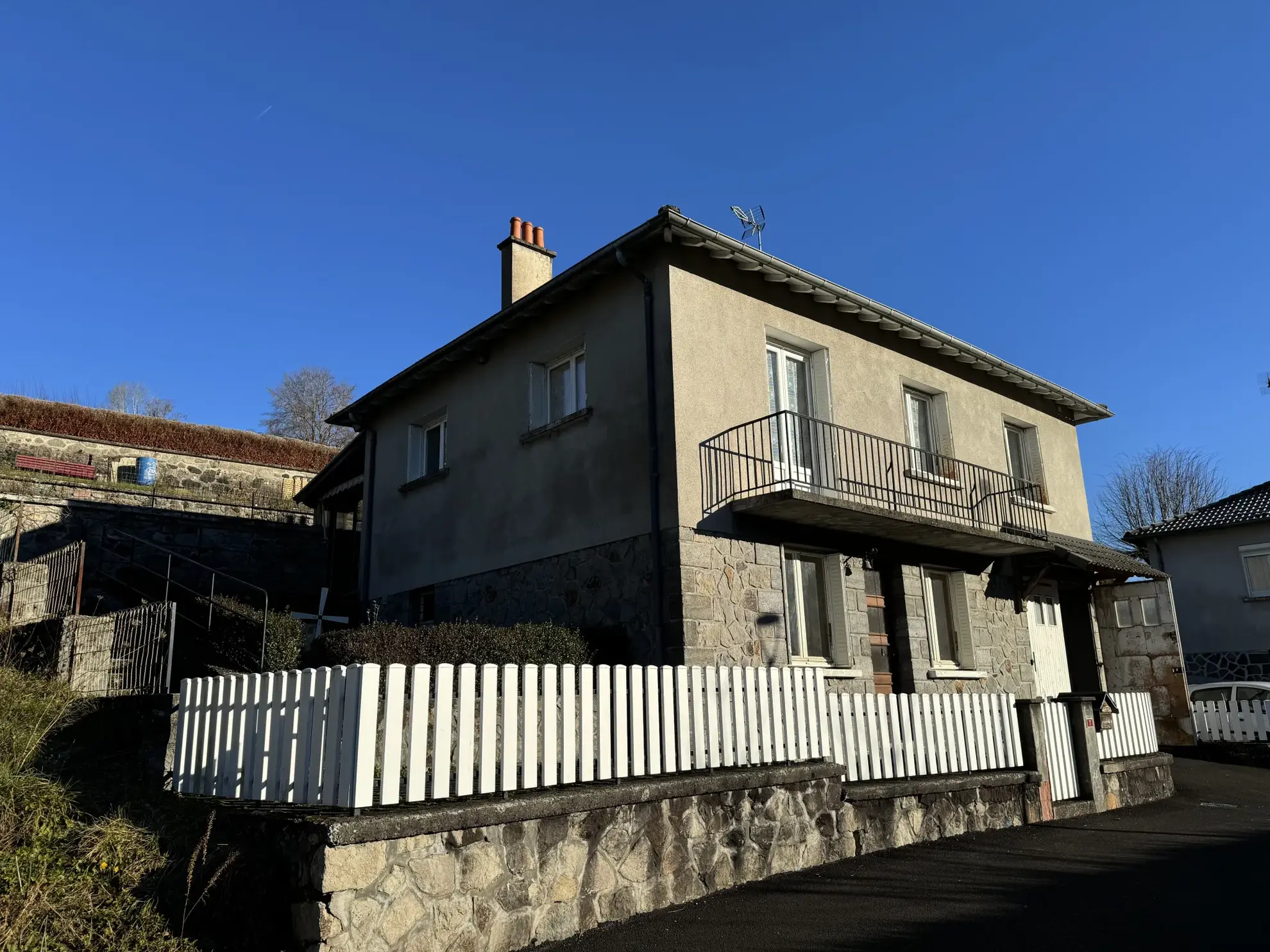 Achat maison à Marmanhac - 127 m² avec véranda, terrasse sud 