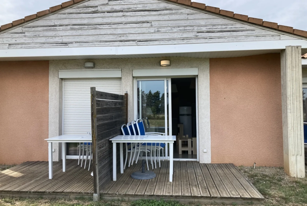 Studio meublé avec terrasse à louer à Salleles d'Aude, Bail commercial jusqu'en 2026 
