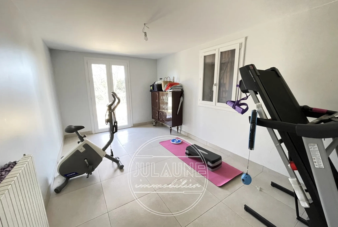 Maison à vendre à Limoges proche de la clinique Chénieux – 152 m² avec jardin et garage 