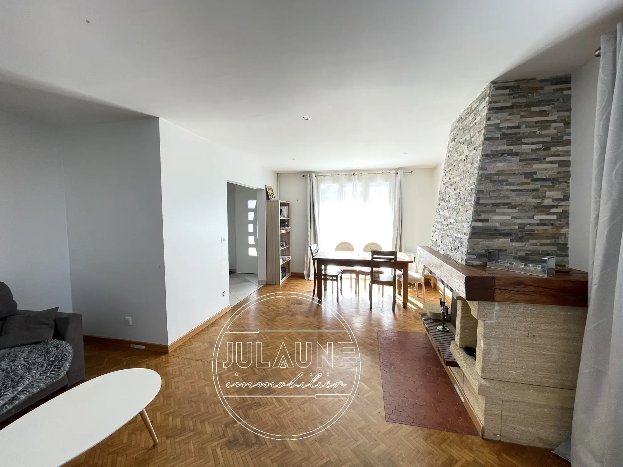 Maison à vendre à Limoges proche de la clinique Chénieux – 152 m² avec jardin et garage 