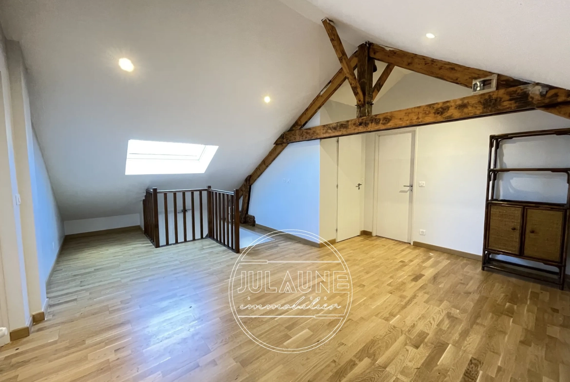 Maison à vendre à Limoges proche de la clinique Chénieux – 152 m² avec jardin et garage 