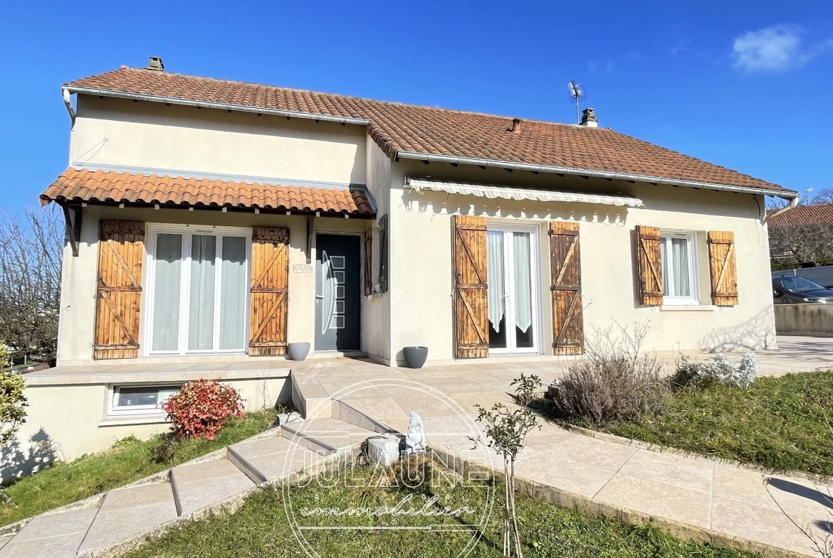 Maison à vendre à Limoges proche de la clinique Chénieux – 152 m² avec jardin et garage 