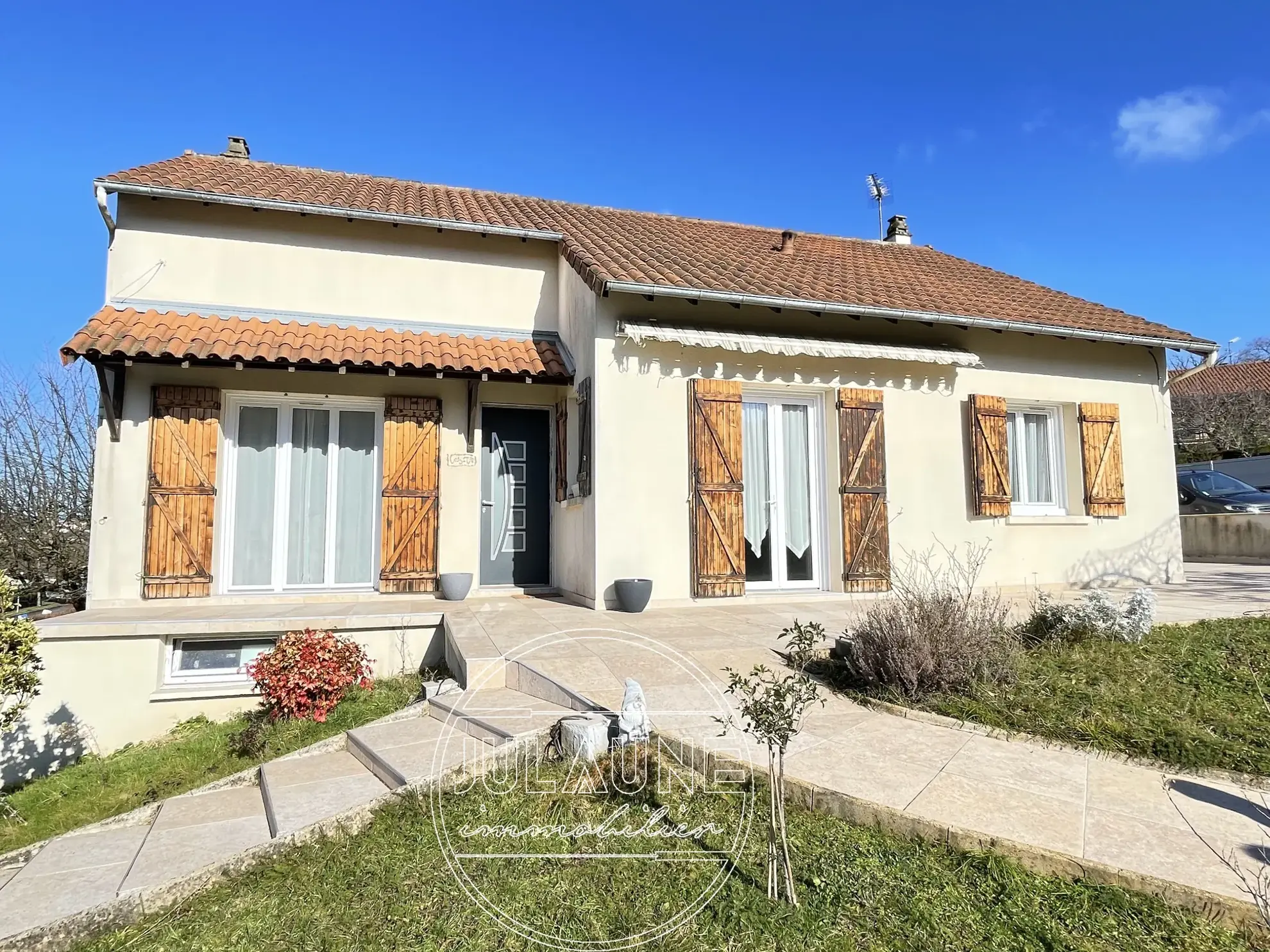 Maison à vendre à Limoges proche de la clinique Chénieux – 152 m² avec jardin et garage 