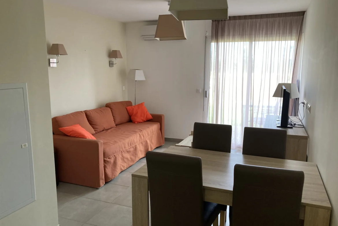 Studio meublé avec terrasse à louer à Salleles d'Aude, Bail commercial jusqu'en 2026 