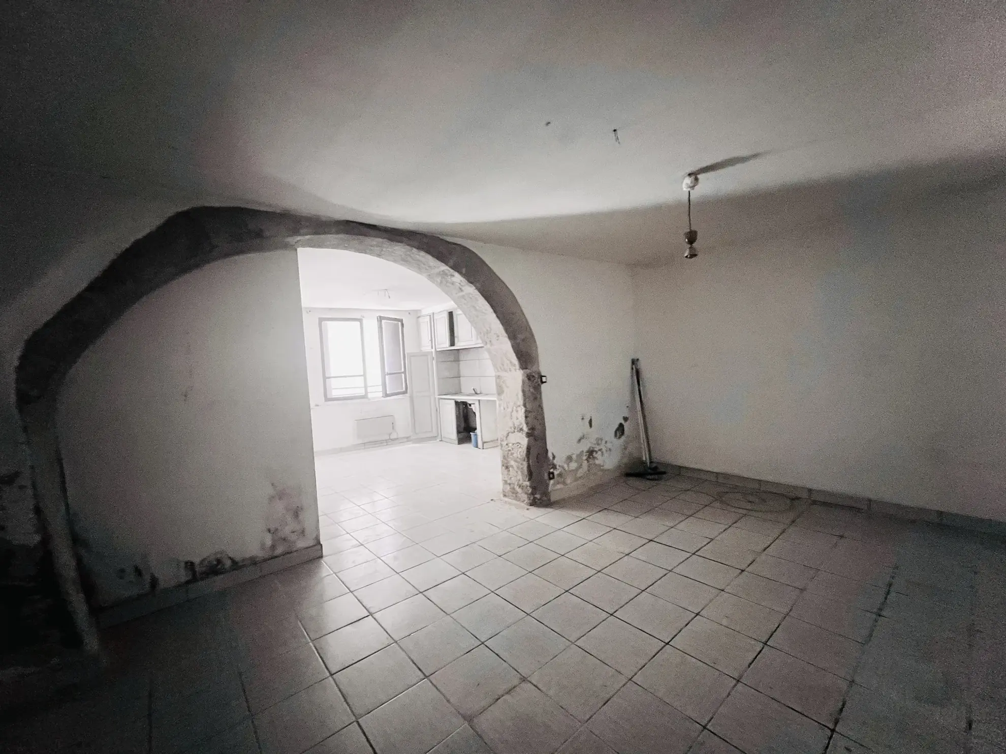 Immeuble de rapport à Gignac de 115 m² avec potentiel locatif élevé 