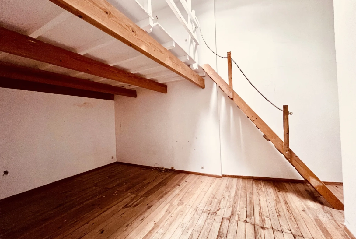 Immeuble de rapport à Gignac de 115 m² avec potentiel locatif élevé 