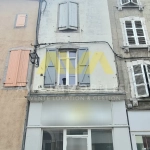 Immeuble de rapport à Oloron de 210 m² en centre-ville – Rentabilité immédiate