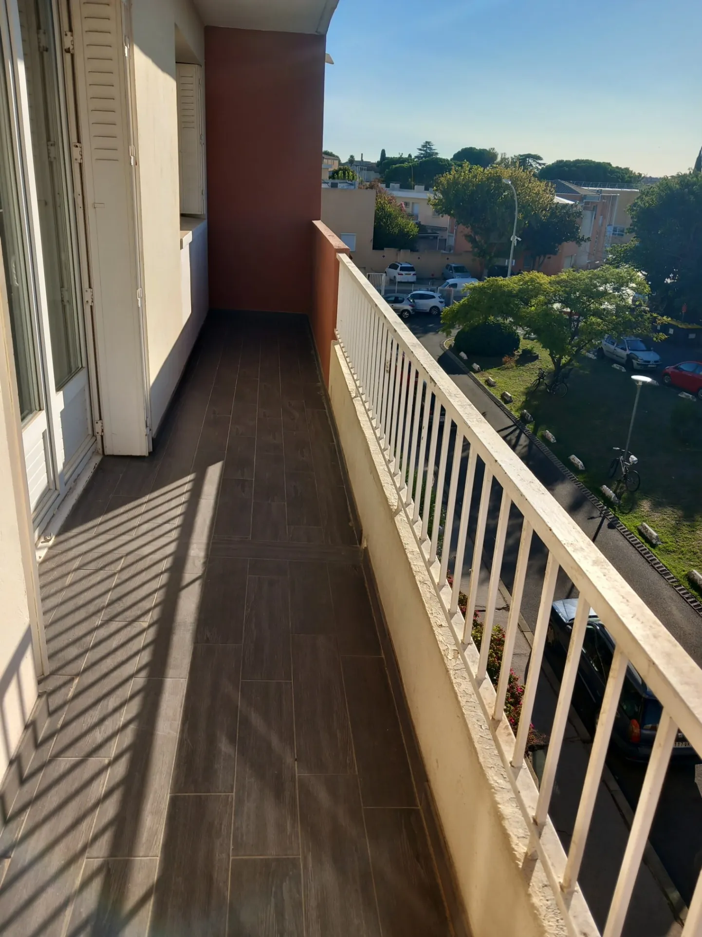 Appartement P3 rénové avec balcon et garage à Lunel 