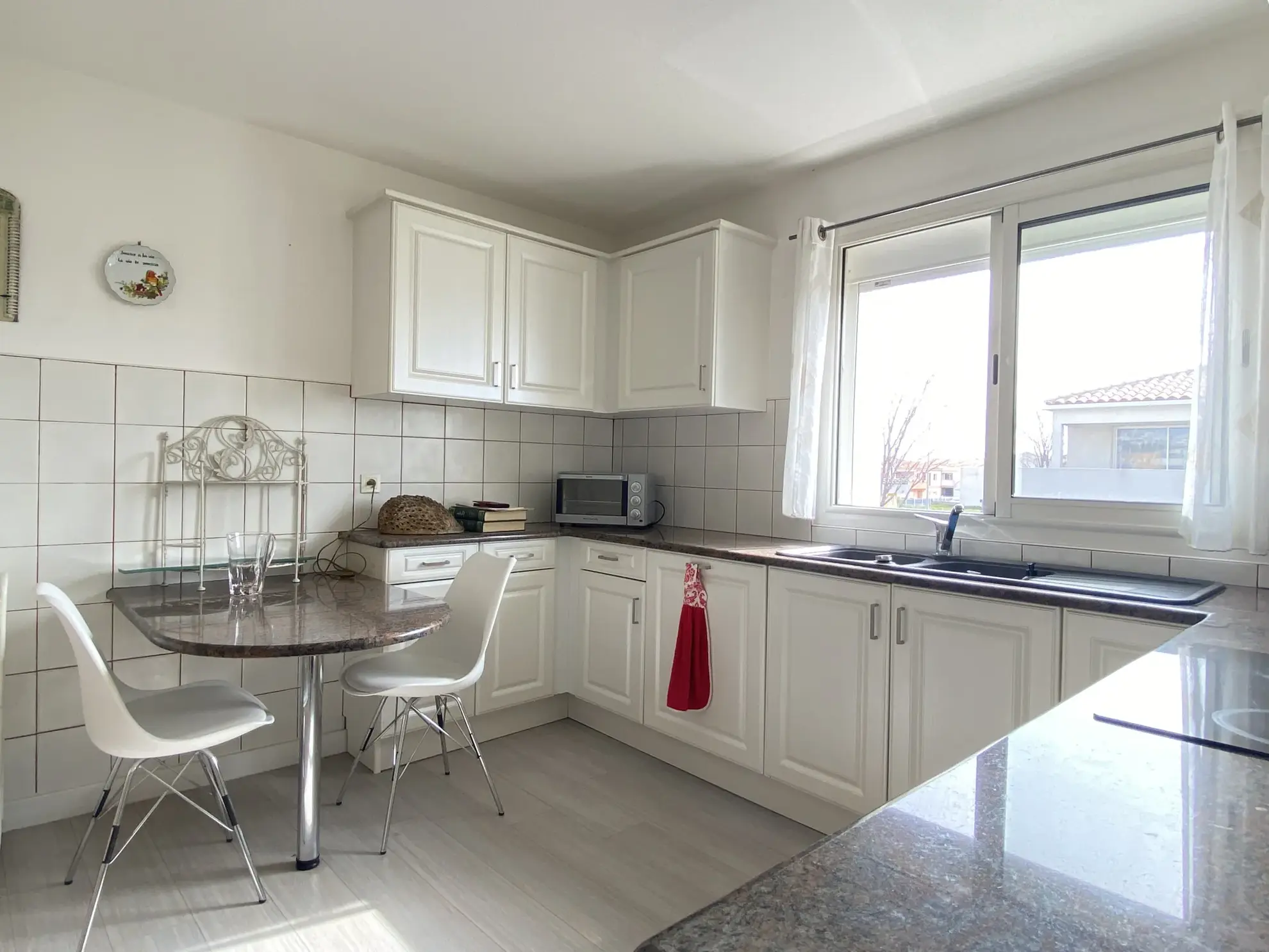 Appartement T4 avec Terrasse et Garage à Perpignan Sud - Quartier Le Plateau 
