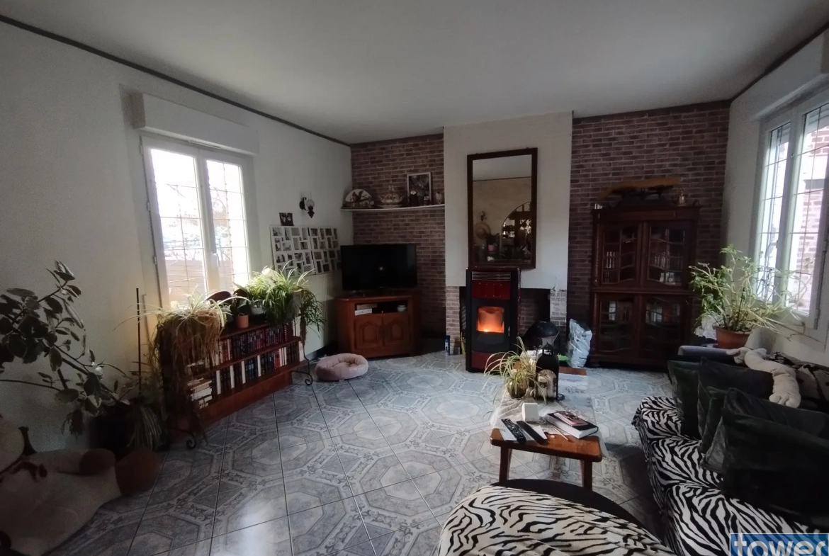 Maison familiale à rénover avec dépendances à Suzoy 60400 