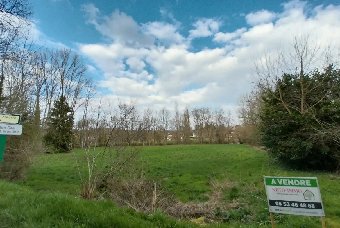 Terrain de loisir de 3500m² à Brantôme avec accès à la Dronne 