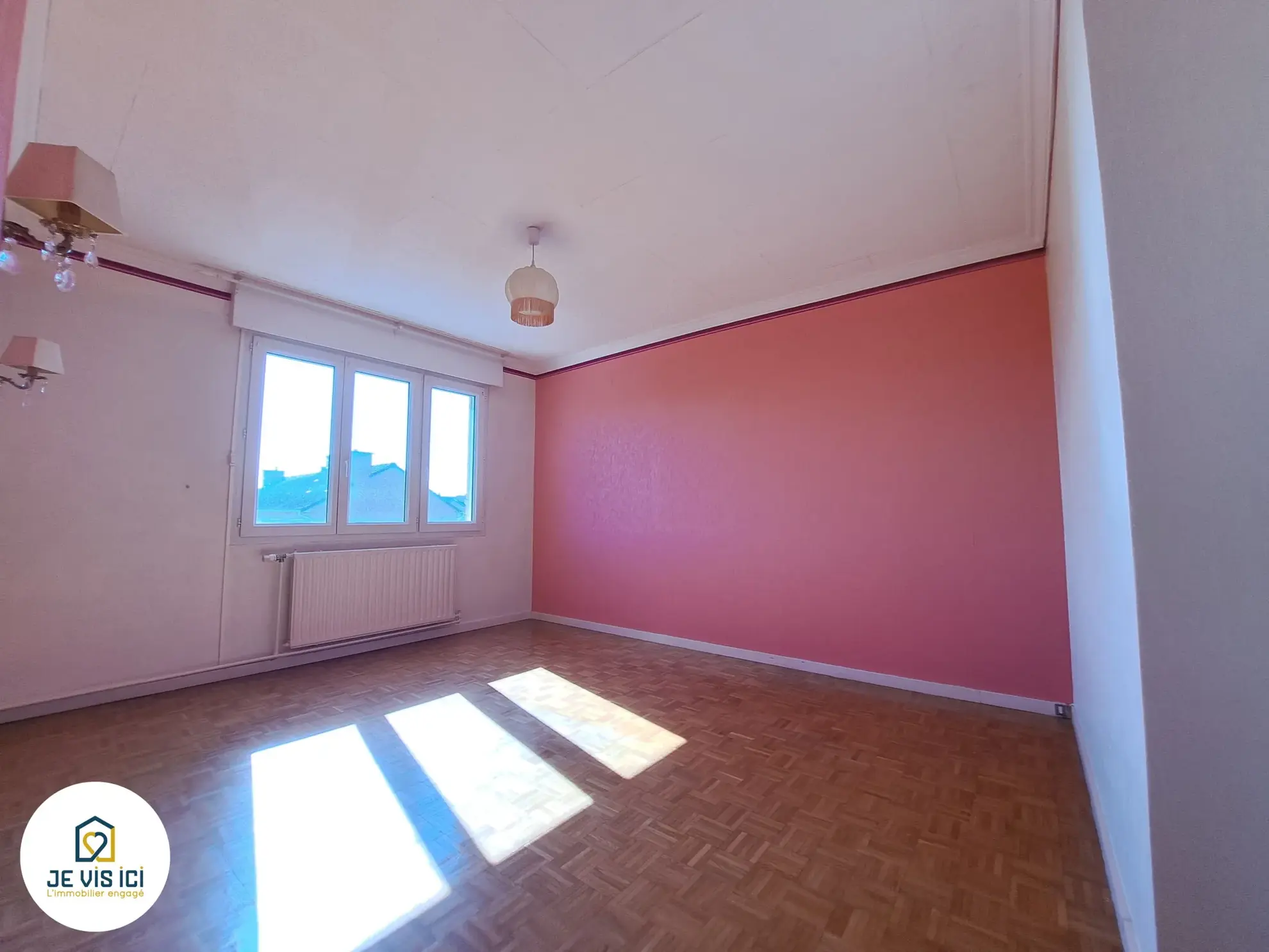 Maison familiale à La Bassée avec sous-sol et potentiel d'aménagement 