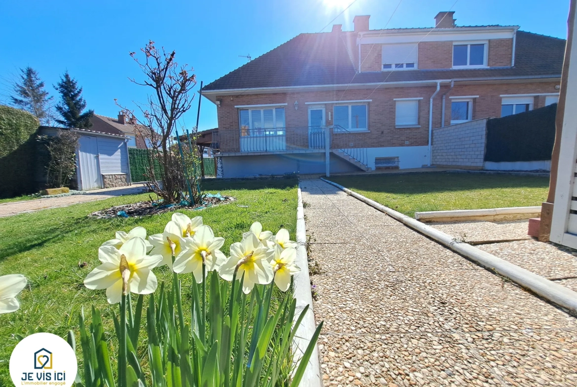 Maison familiale à La Bassée avec sous-sol et potentiel d'aménagement 