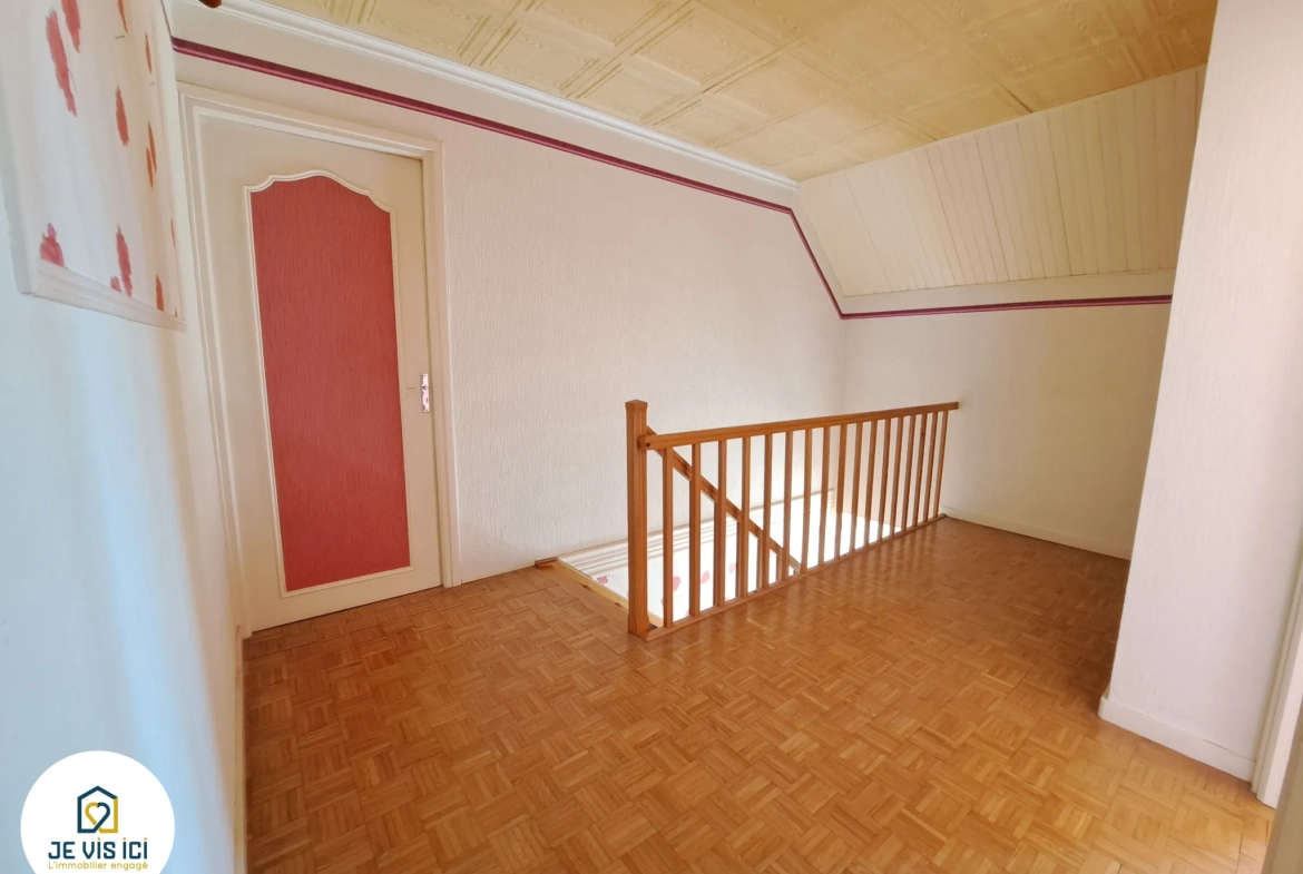 Maison familiale à La Bassée avec sous-sol et potentiel d'aménagement 