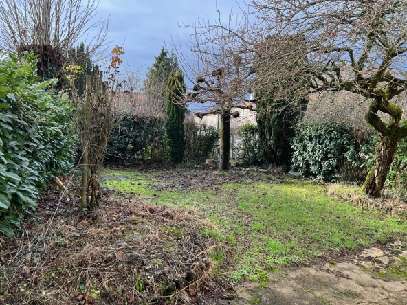Maison en Pierre à La Chapelle Thémer avec Jardin et Garage - Achat Charmant Bien Immobilier Vendée 