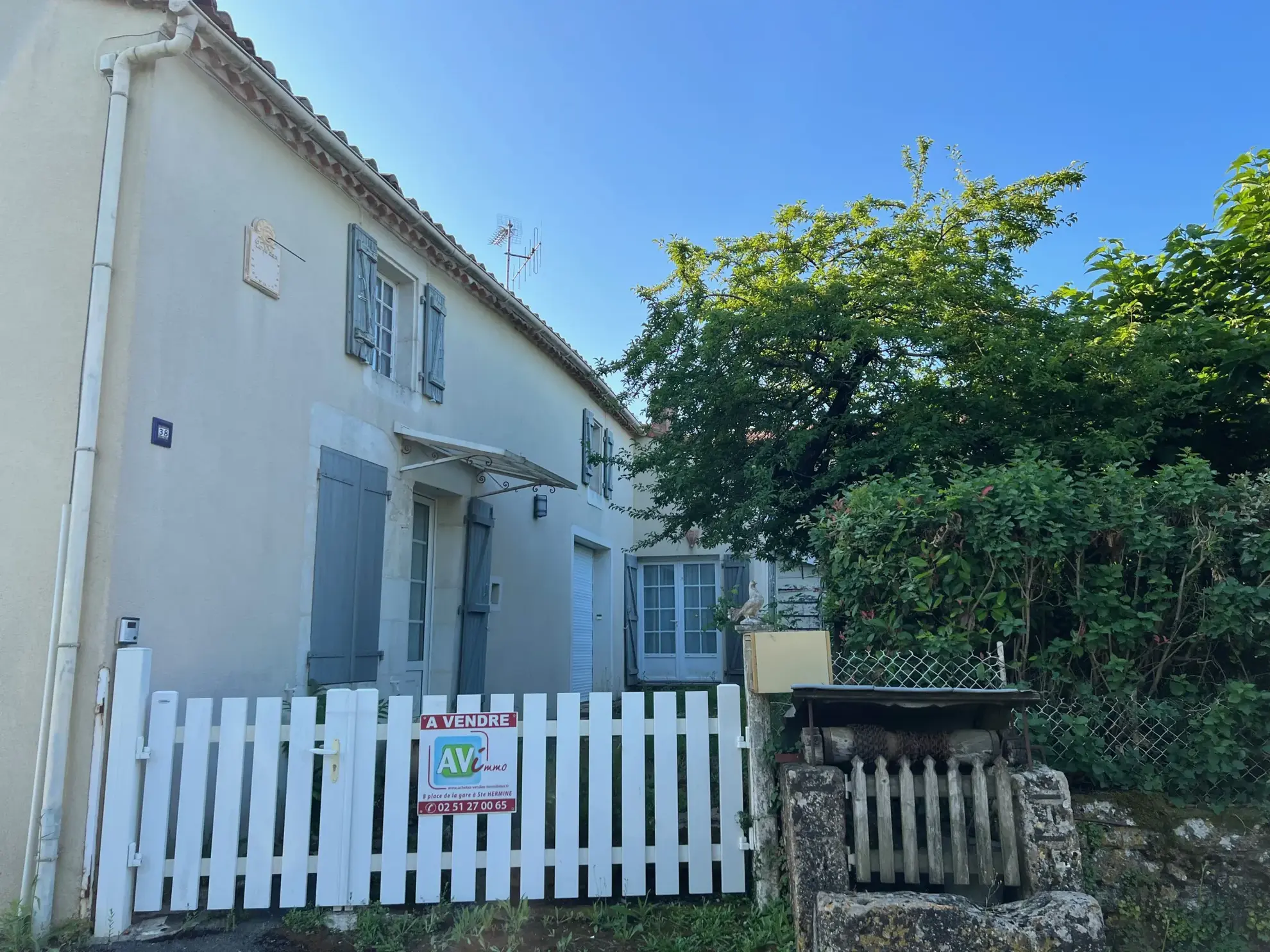 Maison en Pierre à La Chapelle Thémer avec Jardin et Garage - Achat Charmant Bien Immobilier Vendée 
