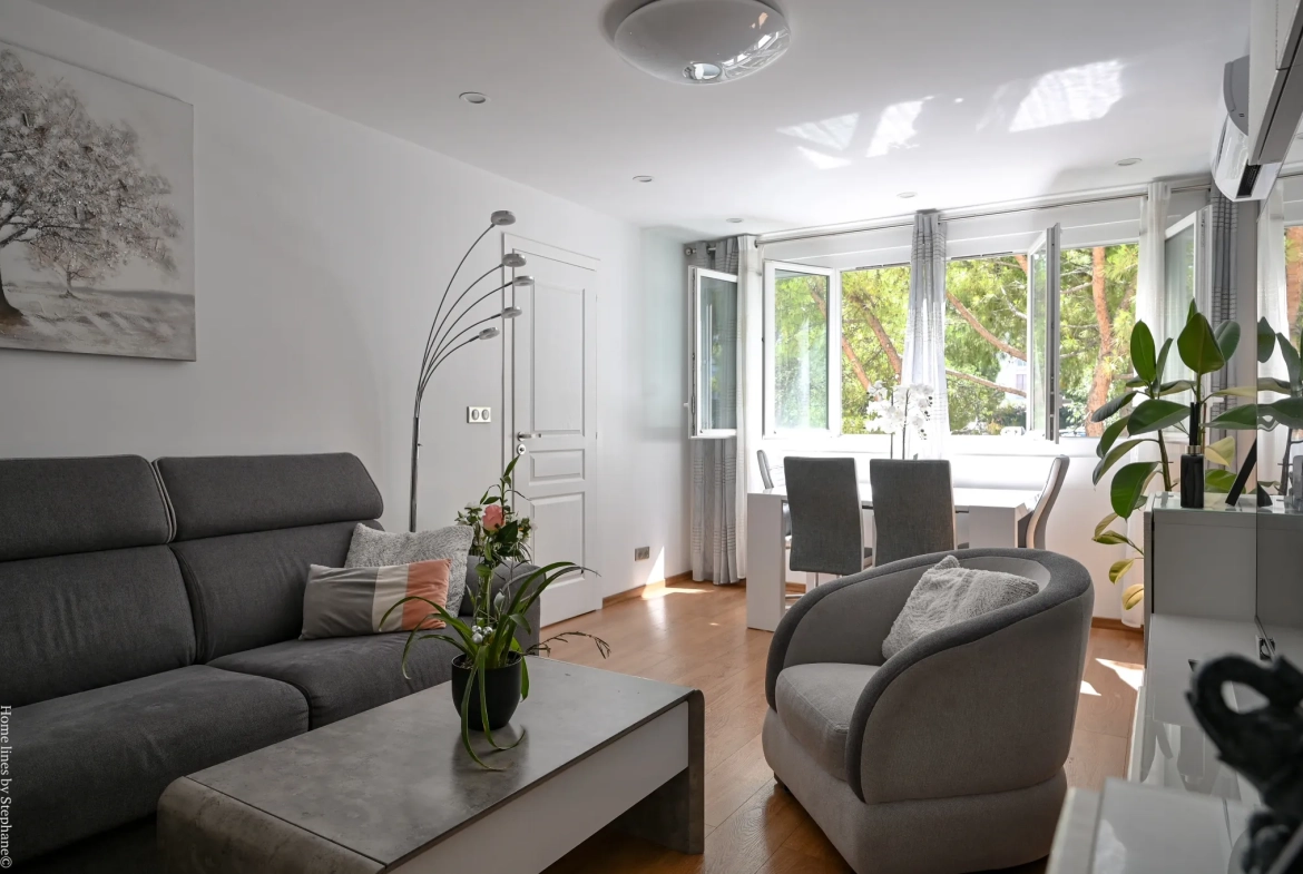 Appartement familial de 92m² à Saint Tronc, résidence sécurisée avec parking à Marseille 
