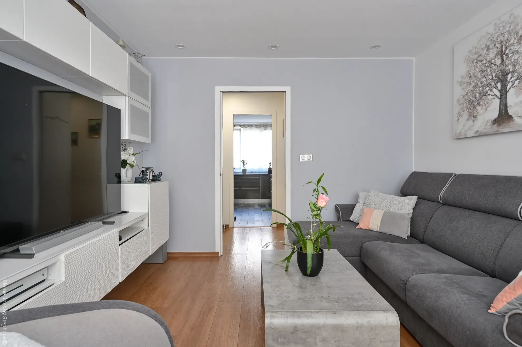 Appartement familial de 92m² à Saint Tronc, résidence sécurisée avec parking à Marseille 